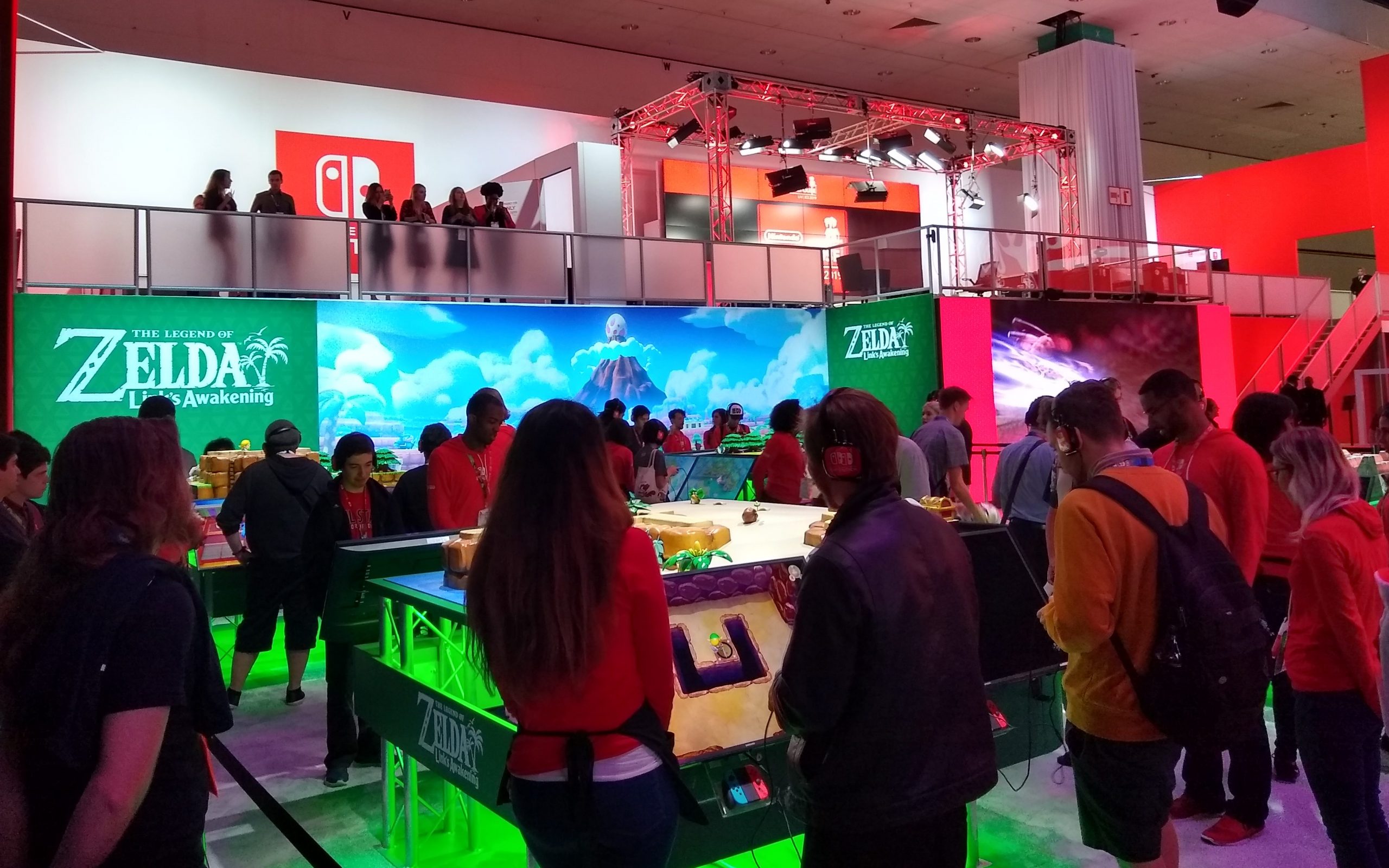 Photo of the Link's Awakening demo section at Nintendo's E3 booth